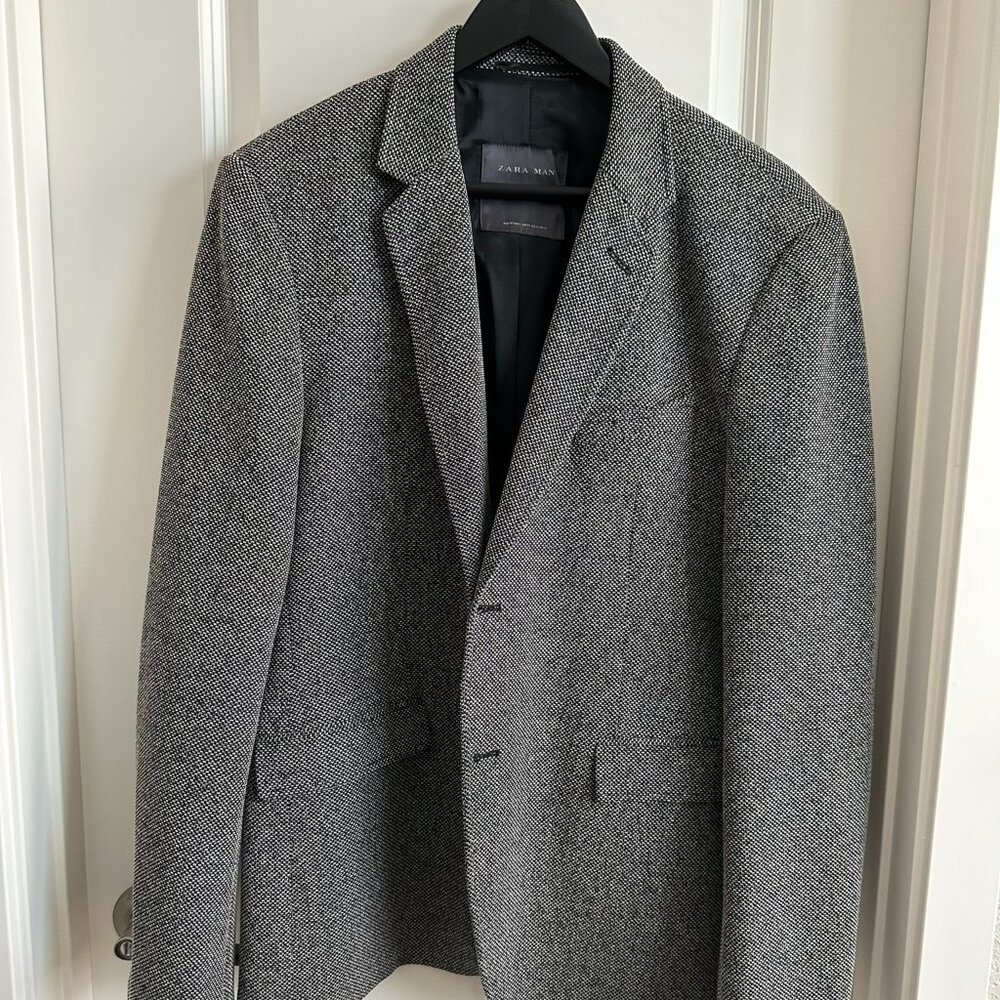 Zara Man - Sport Coat - Black and White Texture - USA Size 44/Euro Size 54